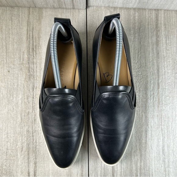 Everlane The Leather Street Shoe Pointed Slip On Black Sneaker Women's Size 7.5 - Picture 6 of 10